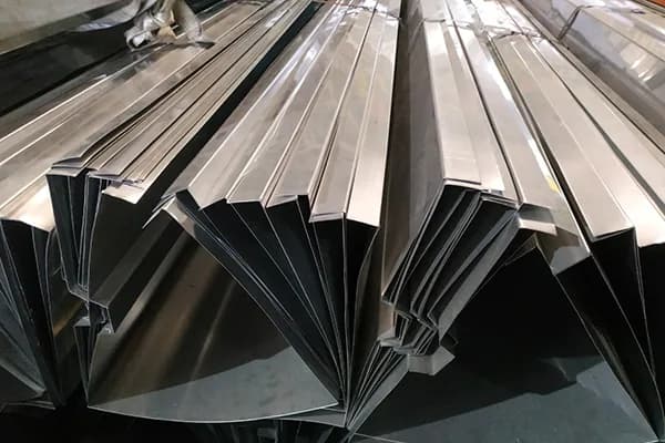 Máng Xối Inox 304 Dày 1mm – Giải Pháp Tối Ưu Cho Công Trình Hiện Đại